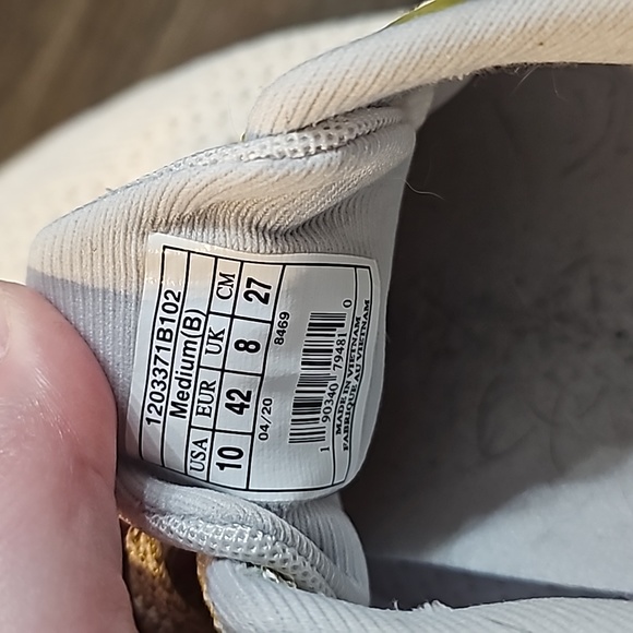 Brooks Revel 4 Victory Women's 10 - Picture 3 of 5